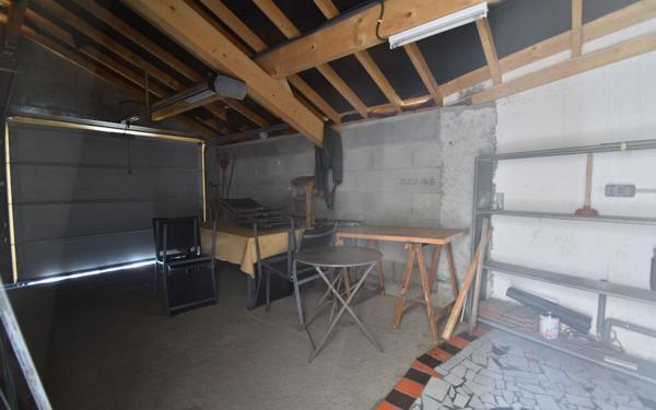 Maison à vendre    3 pièces •  Rignieux-le-Franc