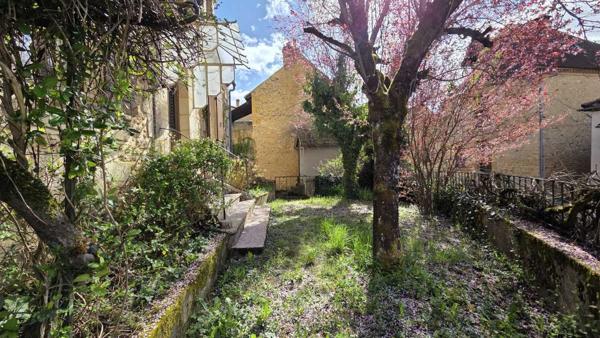 Maison ancienne - Saint-cyprien Ensemble immobilier de deux maisons avec fort potentiel !
