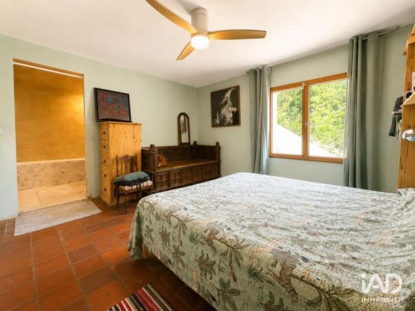 Maison à vendre 5 pièces 170 m² Le Pontet