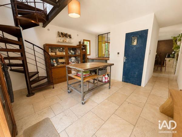 Maison à vendre 5 pièces 170 m² Le Pontet