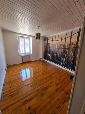 Maison de village T4