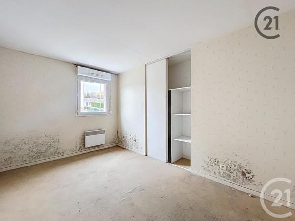 Appartement F3 à vendre  3 pièces - 63 m2 VILLENEUVE SUR YONNE - 89