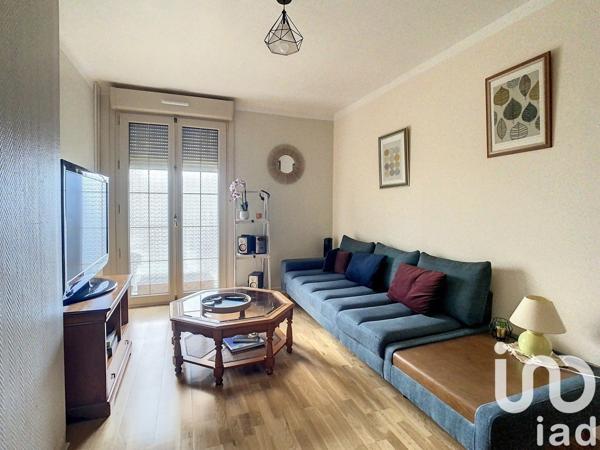 Maison traditionnelle 10 pièces de 294 m² à Plérin (22190)