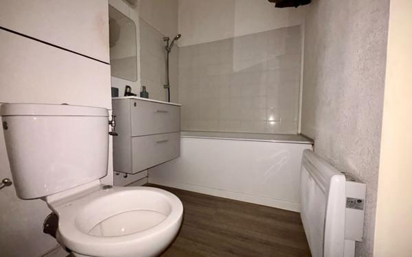 Appartement à vendre    1 pièce • 23 m2 Nancy