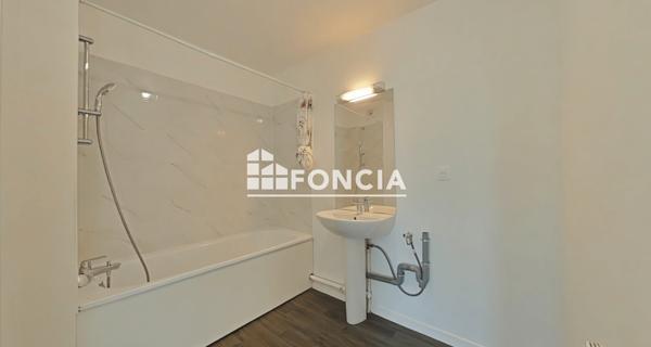 Location Appartement 4 pièces 72.76 m² - Livry-gargan 93190