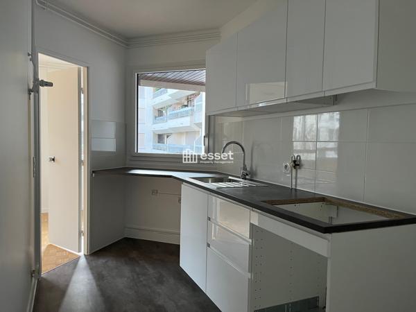 Location Appartement 5 pièces 105 m² - Le Chesnay 78150