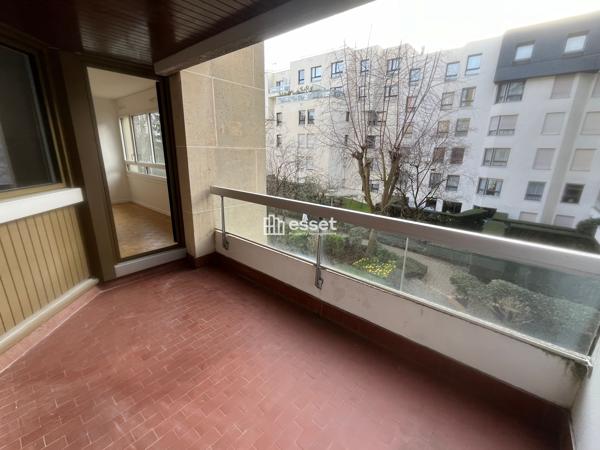 Location Appartement 5 pièces 105 m² - Le Chesnay 78150