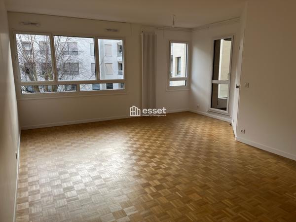 Location Appartement 5 pièces 105 m² - Le Chesnay 78150
