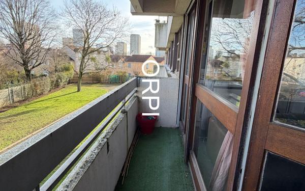 Appartement à vendre    2 pièces • 43,07 m2 Villejuif