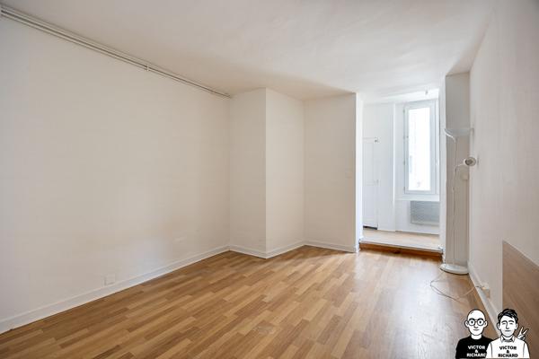 NANTES CHATEAU DES DUCS - RUE DE STRASBOURG - T1 40 m² - HYPER-CENTRE AU CALME , Nantes NANTES CHATEAU DES DUCS - RUE DE STRASBOURG - T1 40 m² - HYPER-CENTRE AU CALME , Nantes