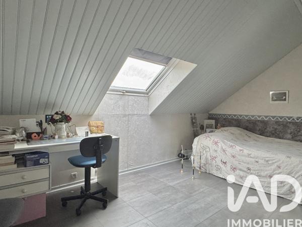 Maison à vendre 8 pièces 197 m² Saint-Germain-lès-Corbeil