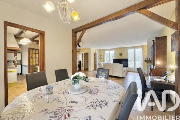Maison à vendre 8 pièces 197 m² Saint-Germain-lès-Corbeil