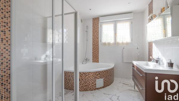 Maison à vendre 10 pièces 367 m² Melun