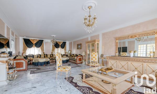 Maison à vendre 10 pièces 367 m² Melun