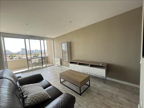 Appartement à louer 1 218 € CC LE BOUSCAT 3 p 78 m² DPE D