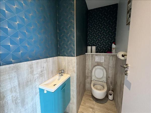 Appartement à louer 1 218 € CC LE BOUSCAT 3 p 78 m² DPE D