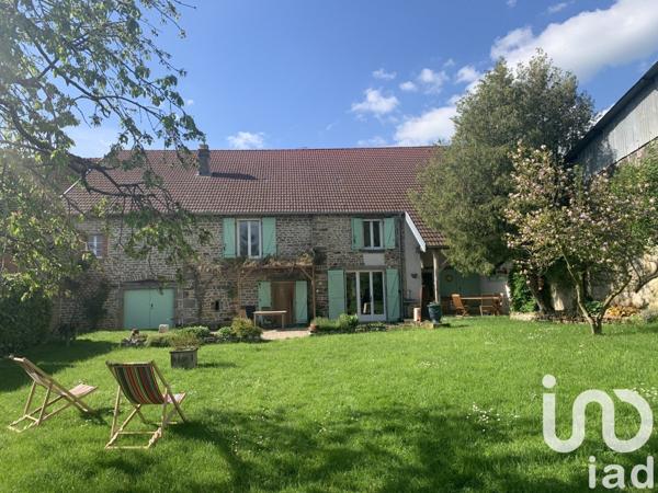 Maison 7 pièces de 211 m² à Haute-Amance (52600)