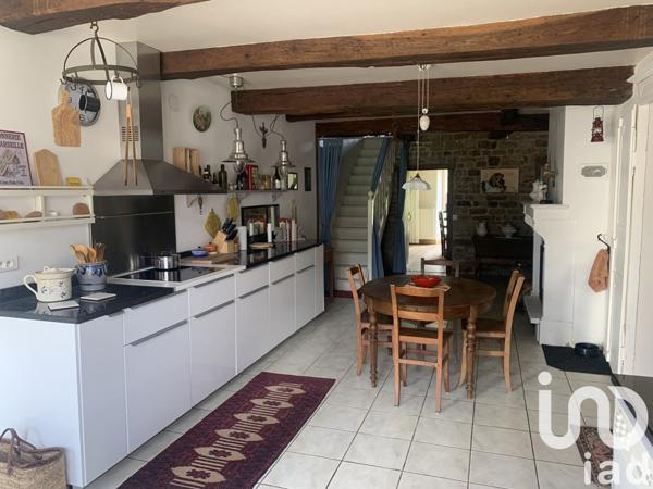 Maison 7 pièces de 211 m² à Haute-Amance (52600)