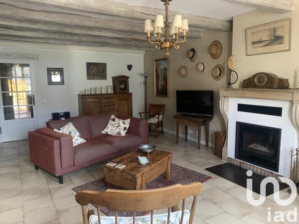 Maison 7 pièces de 211 m² à Haute-Amance (52600)