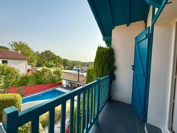 Maison
         6 pièces
        - 170 m² Bien prestige
