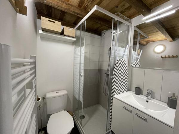 A LOUER : T1 à LILLE • Rue d'Angleterre - Vieux lille • 610 € CC • Réf. G518-2