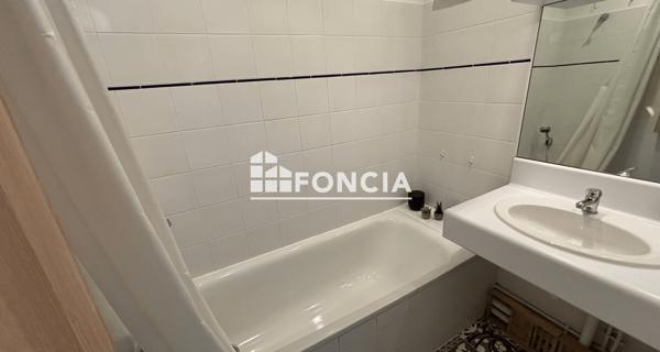 À vendre Appartement 2 pièces 42.38 m² - La Rochelle 17000