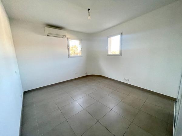 Charleval T4 avec garage