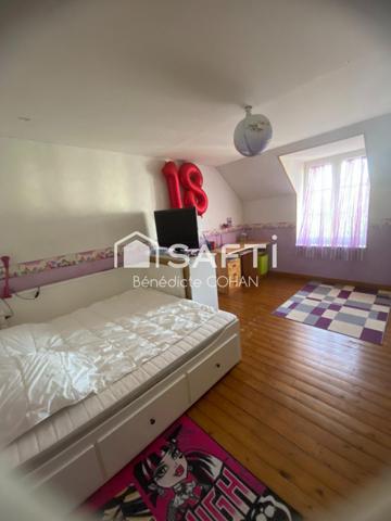 MAISON ANCIENNE DE CARACTÈRE – 146 m² – 4 CHAMBRES – JARDIN & DÉPENDANCES – BON RENDEMENT ÉNERGÉTIQUE (C)