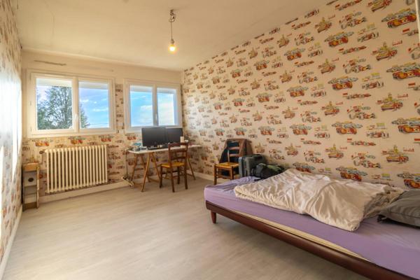 Maison Gièvres 6 pièce(s) 142 m2