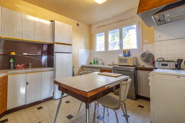 Maison Gièvres 6 pièce(s) 142 m2