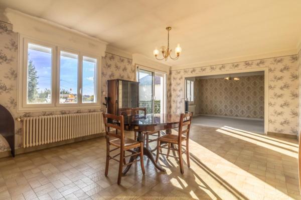 Maison Gièvres 6 pièce(s) 142 m2