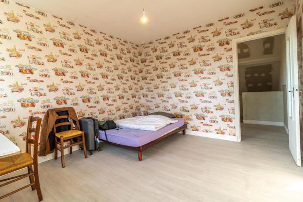 Maison Gièvres 6 pièce(s) 142 m2