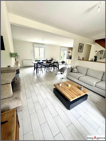 Maison à Lanvallay, 22100 - 6 pièces 110m²