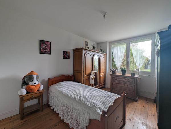 "La Maison aux Mille Plantes" – Charme, volume et potentiel – Beauvais