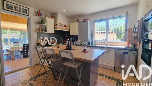 Maison à vendre 7 pièces 240,67 m² Trans-en-Provence