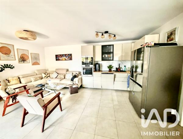 Appartement à vendre 3 pièces 70 m² Ollioules