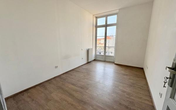Appartement à louer    3 pièces • 60,40 m2 Nice