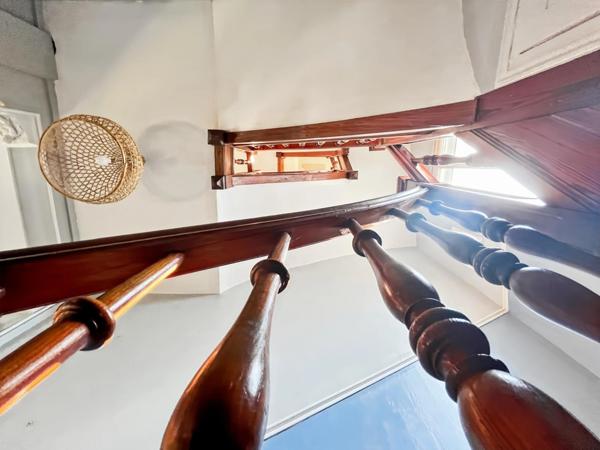 MAISON DE CHARME à vendre 8 pièces CENTRE AUFFAY (76)