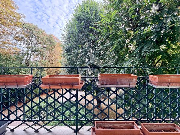 Sèvres Brancas - Appartement avec balcon, box et cave - DPE C
