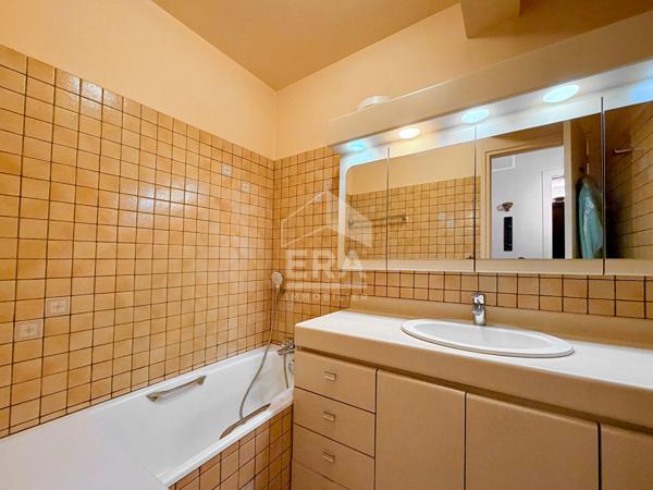 Sèvres Brancas - Appartement avec balcon, box et cave - DPE C