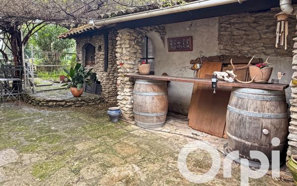 Maison à vendre    7 pièces •  Beaucaire