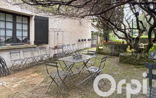 Maison à vendre    7 pièces •  Beaucaire