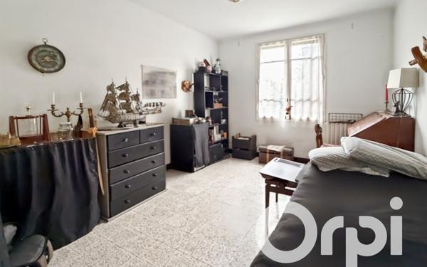 Maison à vendre    7 pièces •  Beaucaire