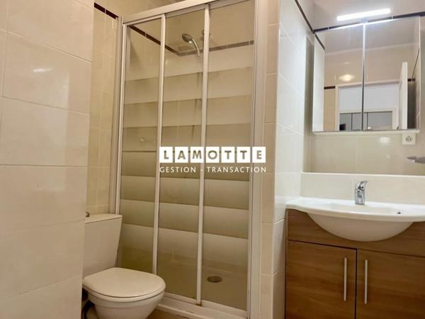 Appartement à louer 2 pièces - 49 m²