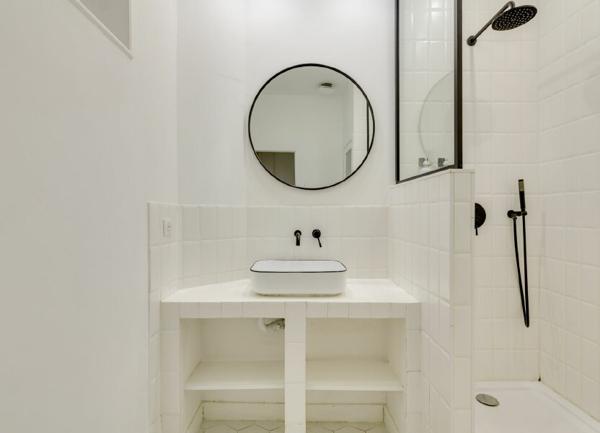 Appartement à vendre    3 pièces • 68,72 m2 Marseille 2