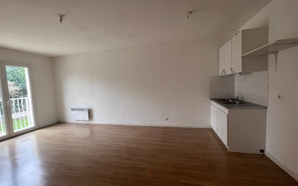 Appartement à louer    3 pièces •  Ribécourt-Dreslincourt