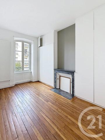 Appartement F4 à vendre  5 pièces - 105,01 m 2   CLERMONT FERRAND  - 63