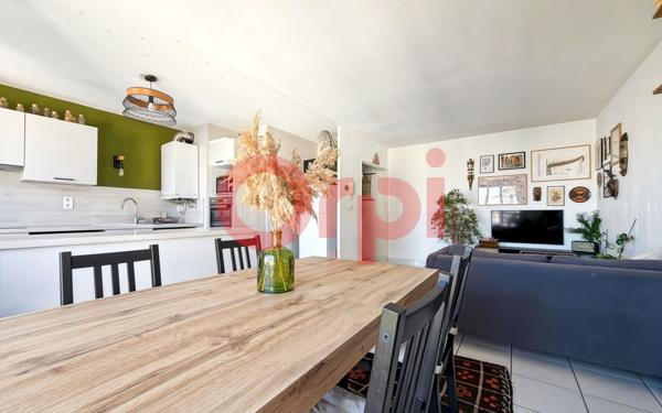 Appartement à vendre    3 pièces • 65 m2 Lyon 8