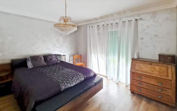 Maison à vendre    7 pièces • 200 m2 Foulayronnes