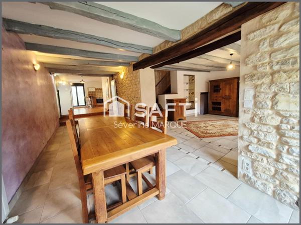 Maison de Village libre sur 3 faces